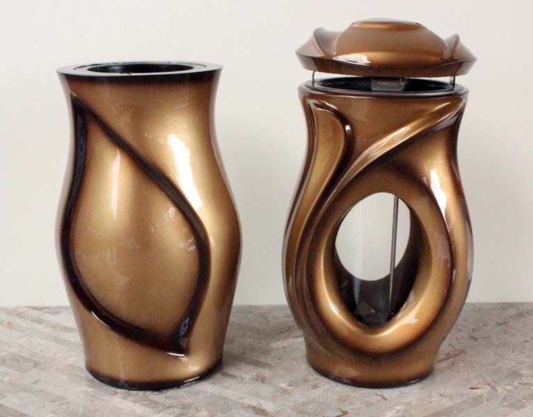 Bronzová lampa vaza