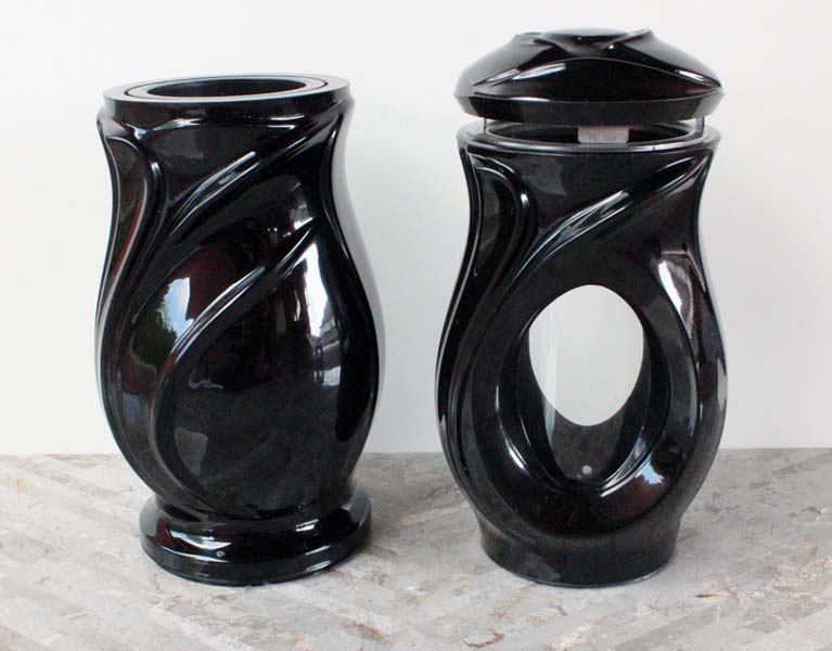 černá lampa vaza